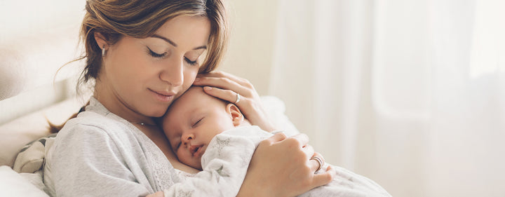 Der Schlaf deines Babys in den ersten drei Monaten