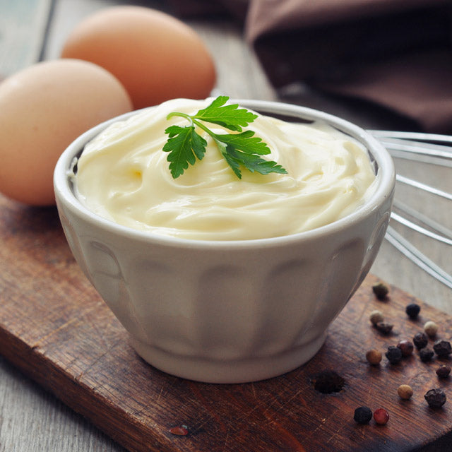 Mayonnaise und Remoulade in der Schwangerschaft sicher genießen